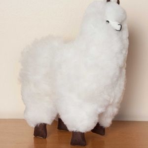 Real alpaca figurine